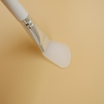 Силиконовая кисть для клея со скошенным углом "Перламутр" набор 2 шт (белый)